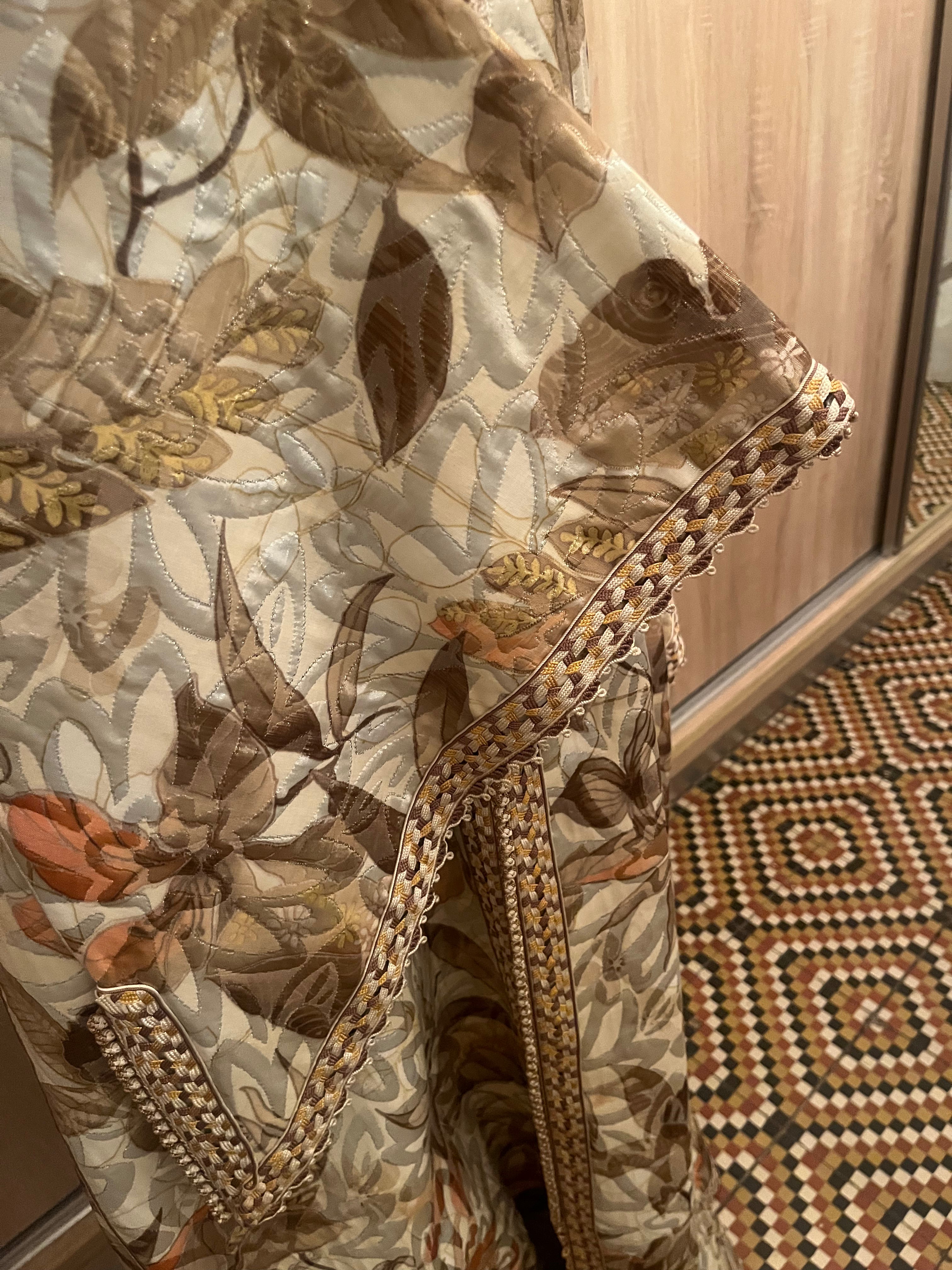 Kaftan d'occasion fleuri