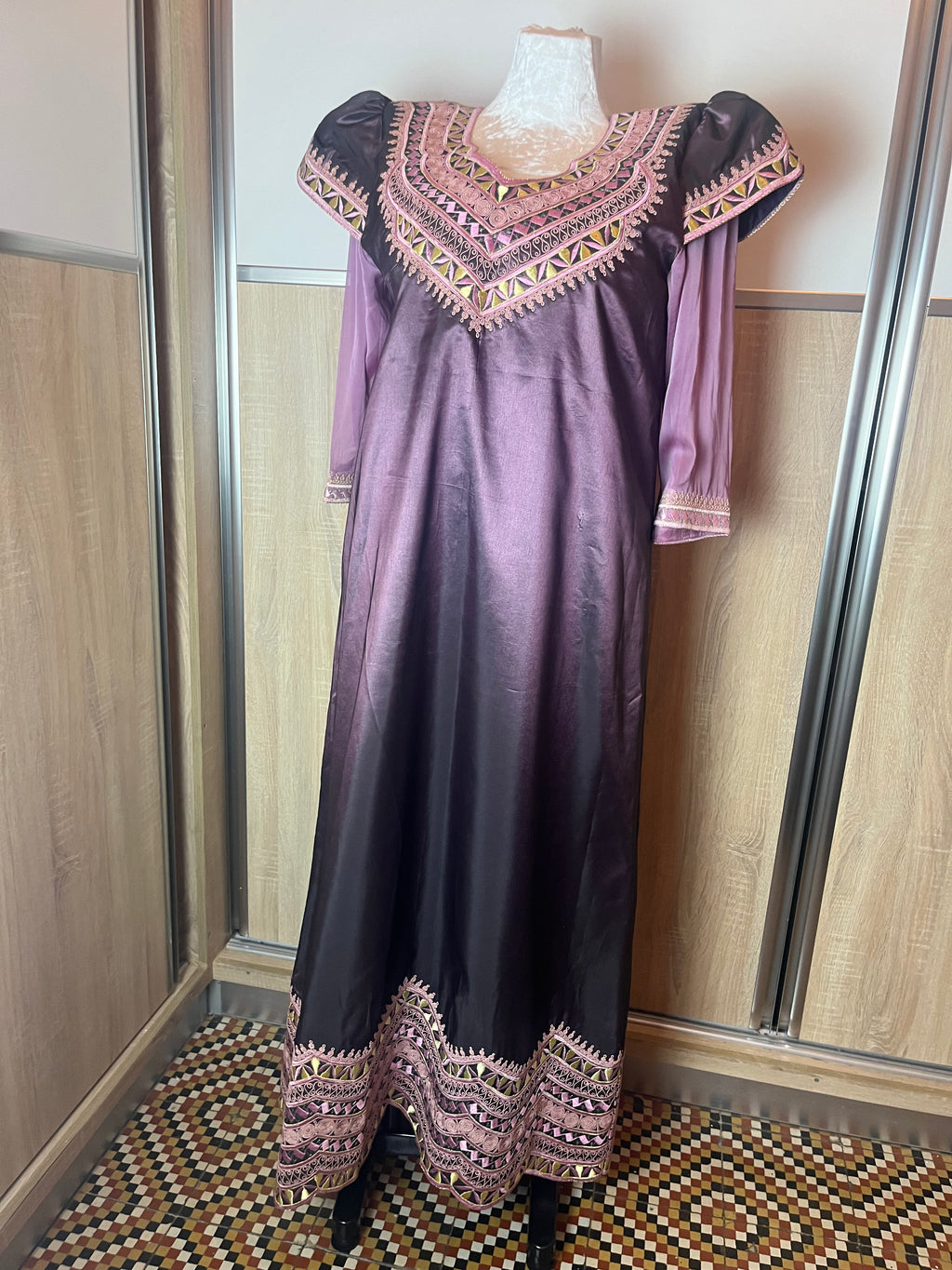 Robe Annabia d'occasion