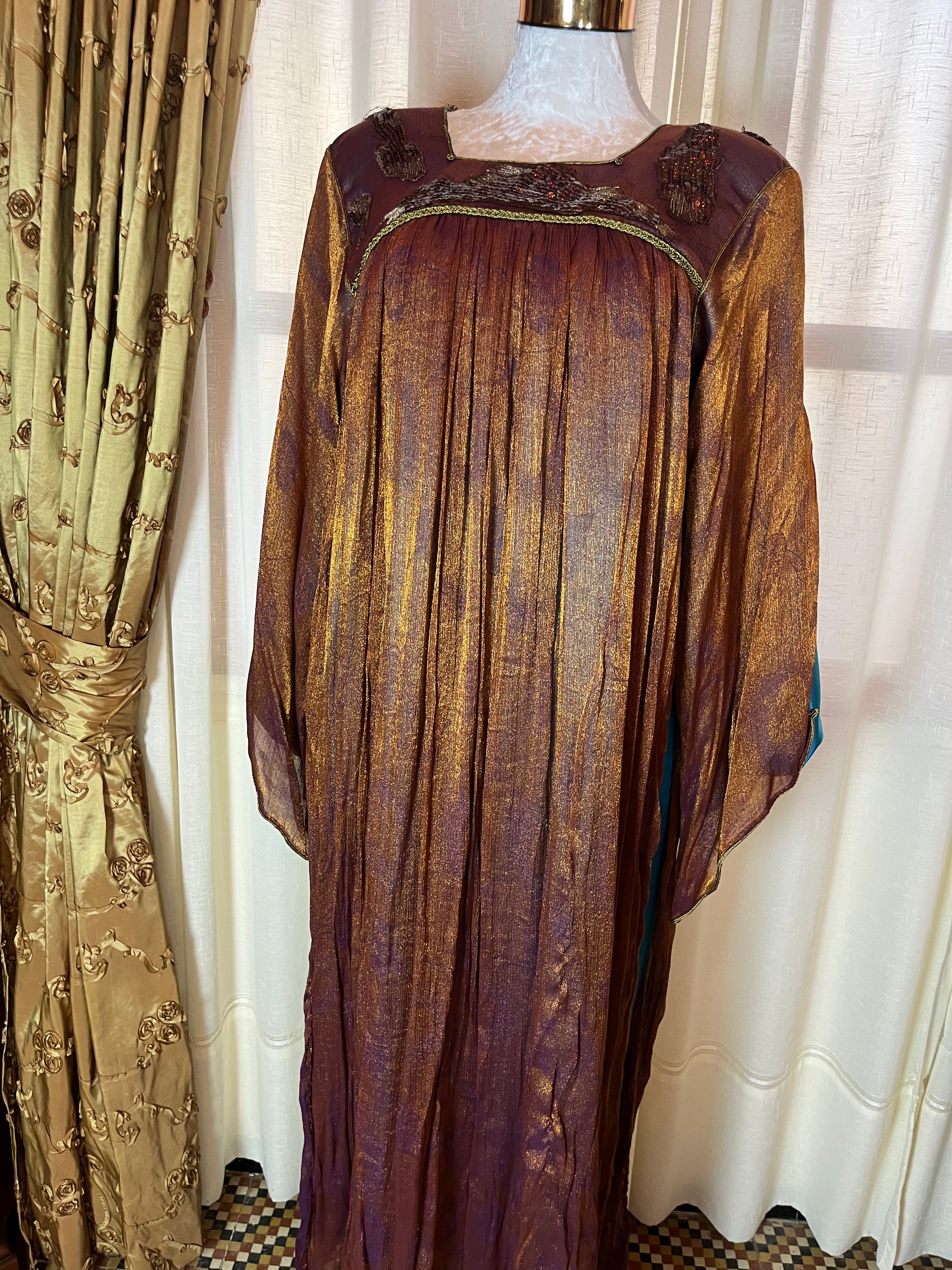 Robe chaouia d'occasion