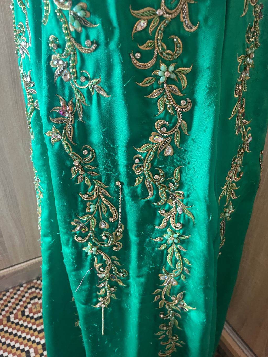 Robe Constantinoise moderne d'occasion