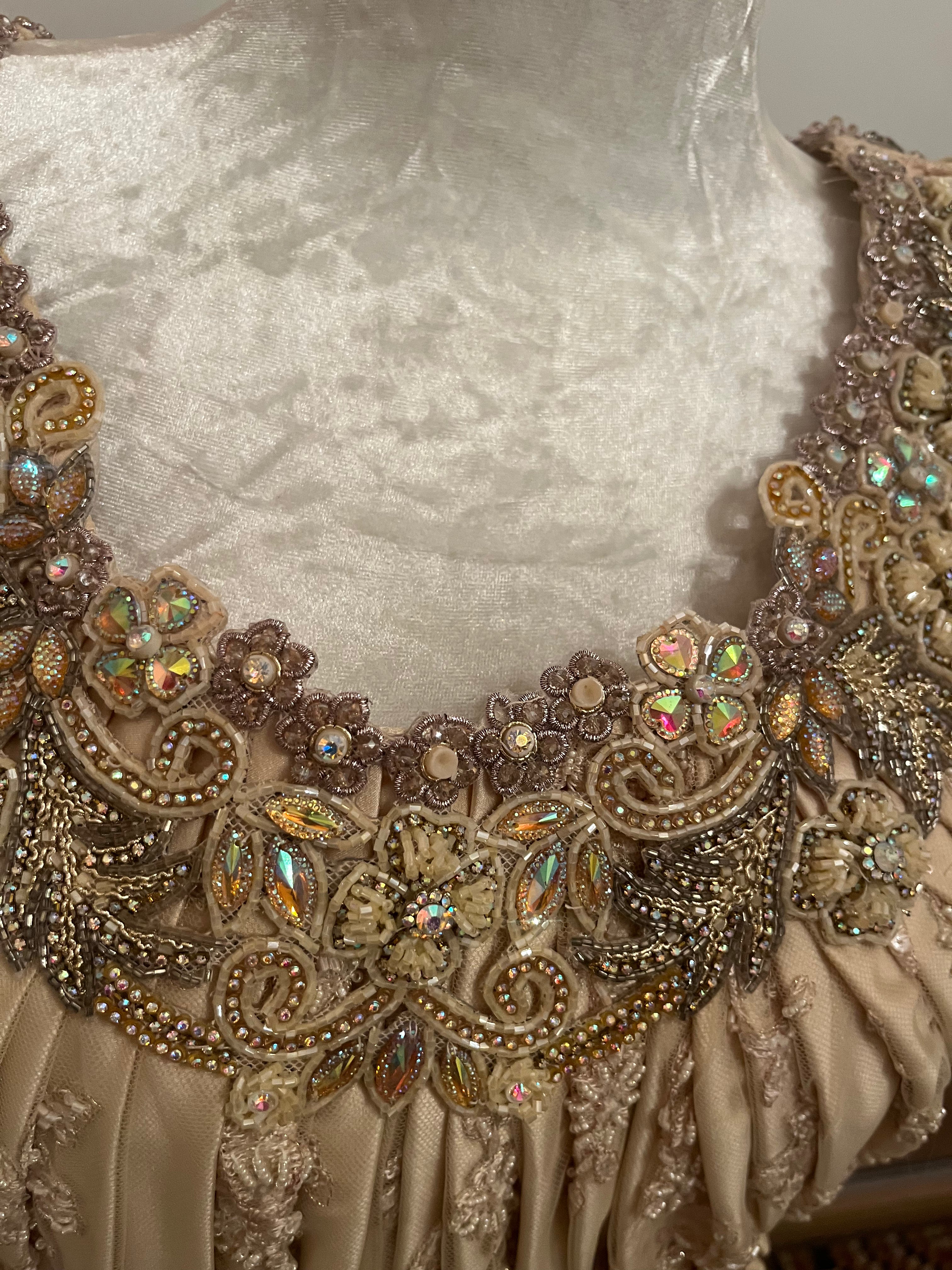 Robe Tlemcénienne d'occasion