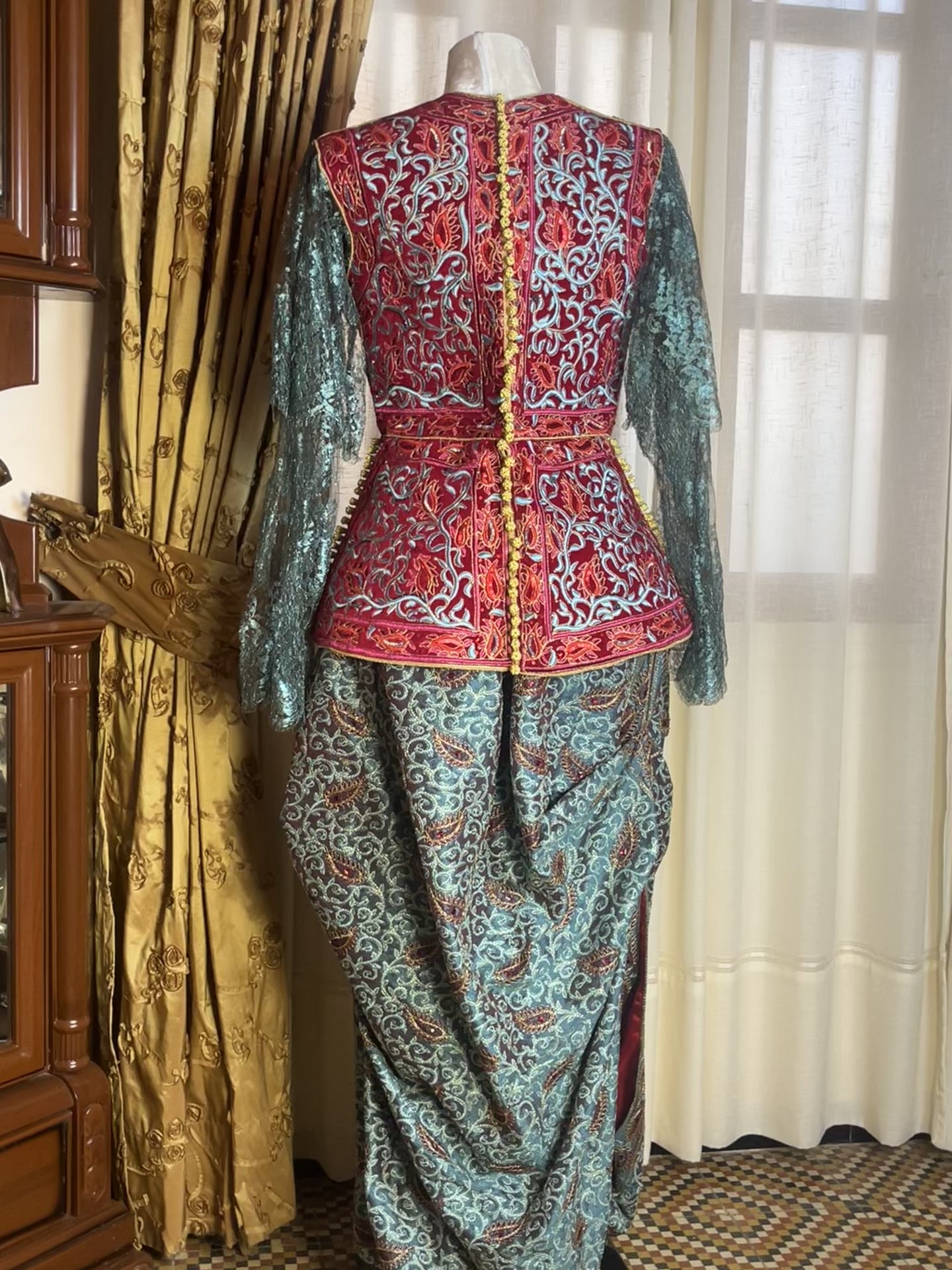 Karakou d'exception modèle unique