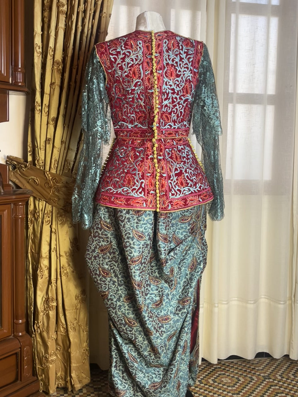 Karakou d'exception modèle unique