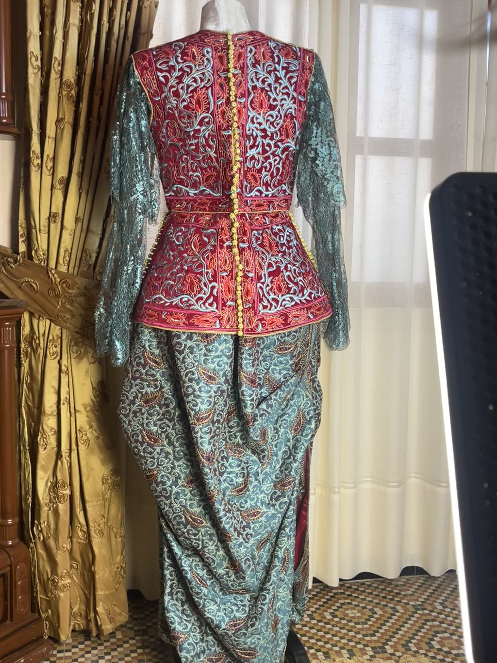 Karakou d'exception modèle unique