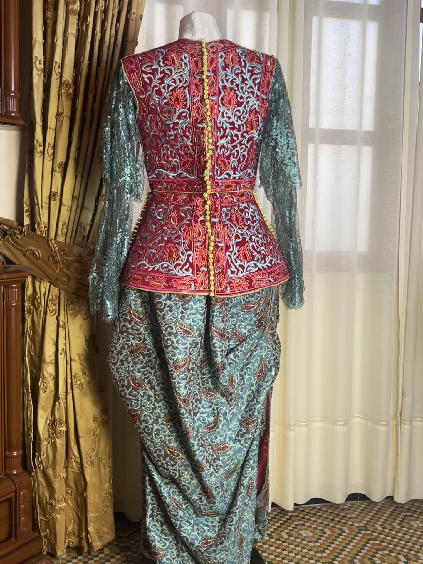 Karakou d'exception modèle unique