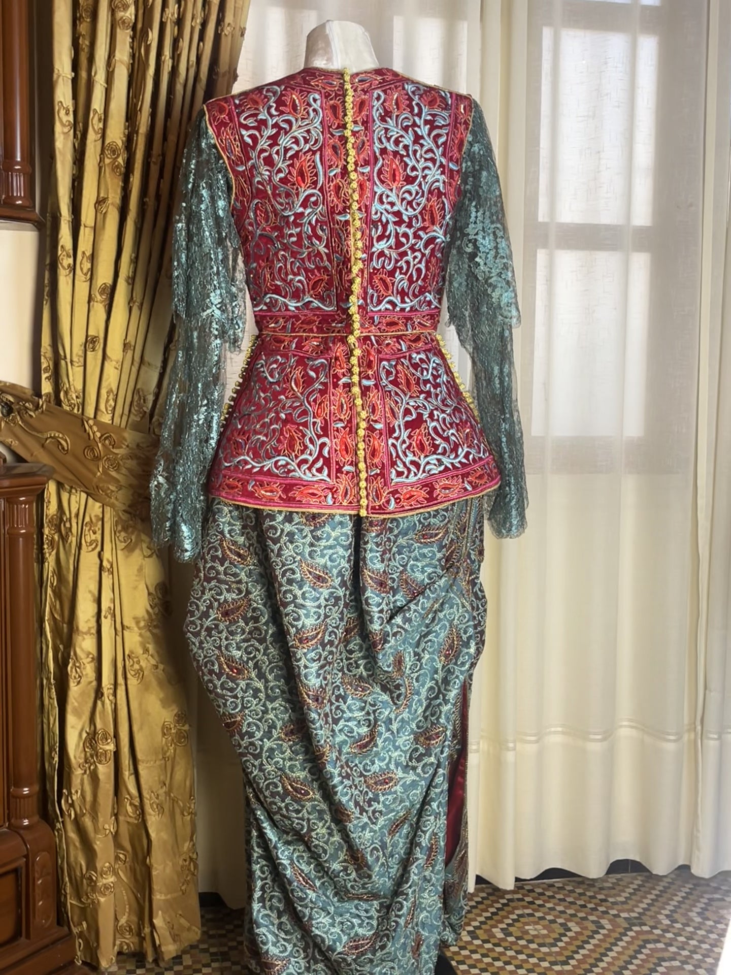 Karakou d'exception modèle unique