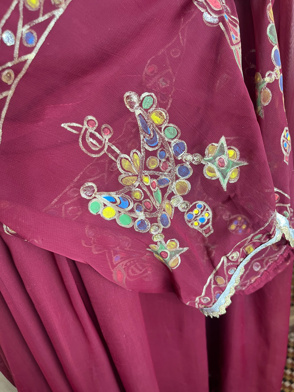 Robe kabyle fuchsia d'occasion