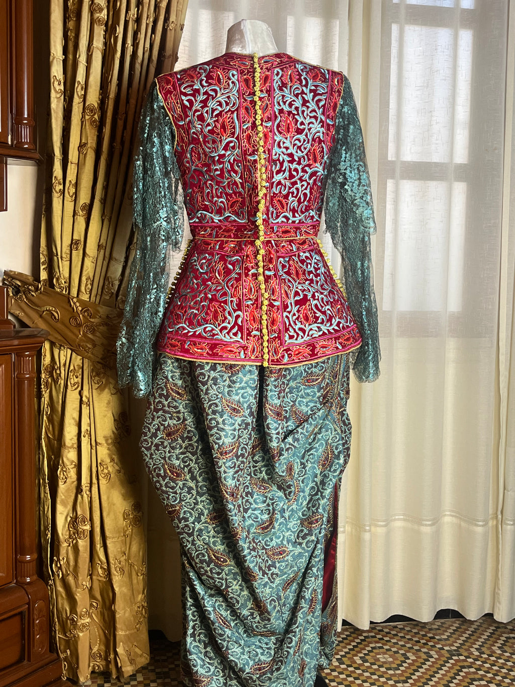 Karakou d'exception modèle unique